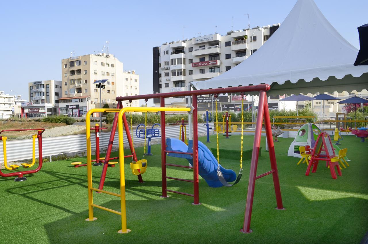 Alora Apartments Larnaca Exterior foto