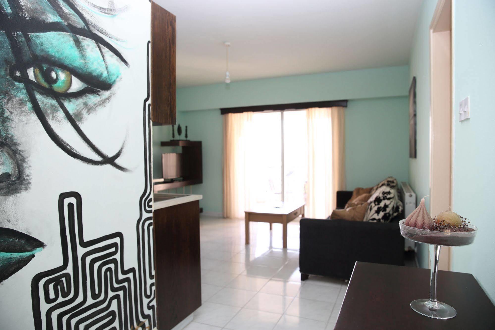 Alora Apartments Larnaca Exterior foto